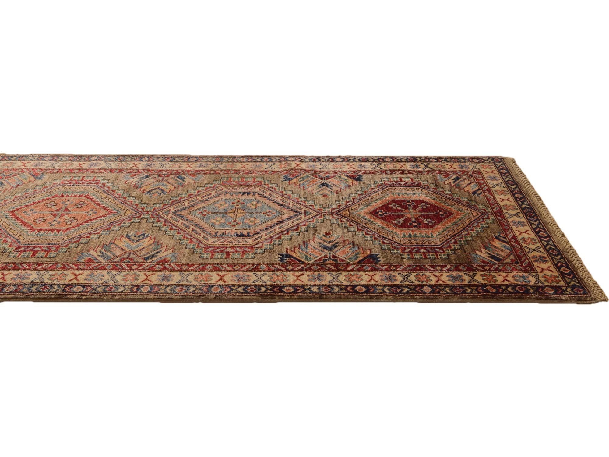 2' 8 x 10' 8 Hand Knotted Kazak Round Rug