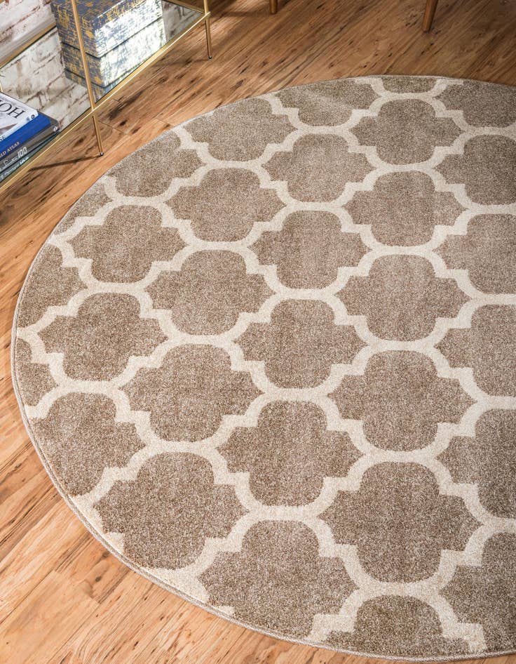 Detail image of 6' x 6' Lattice Round Rug