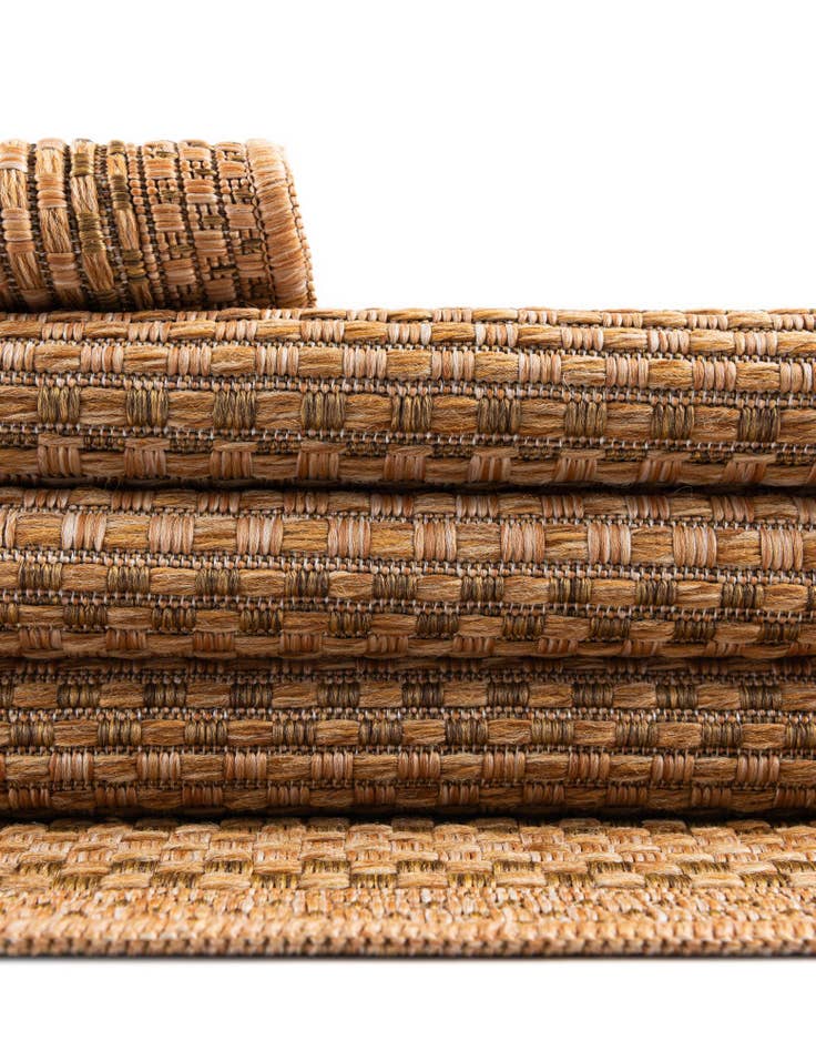 Detail image of 6' x 6'  Washable Border Indoor / Outdoor Round Rug