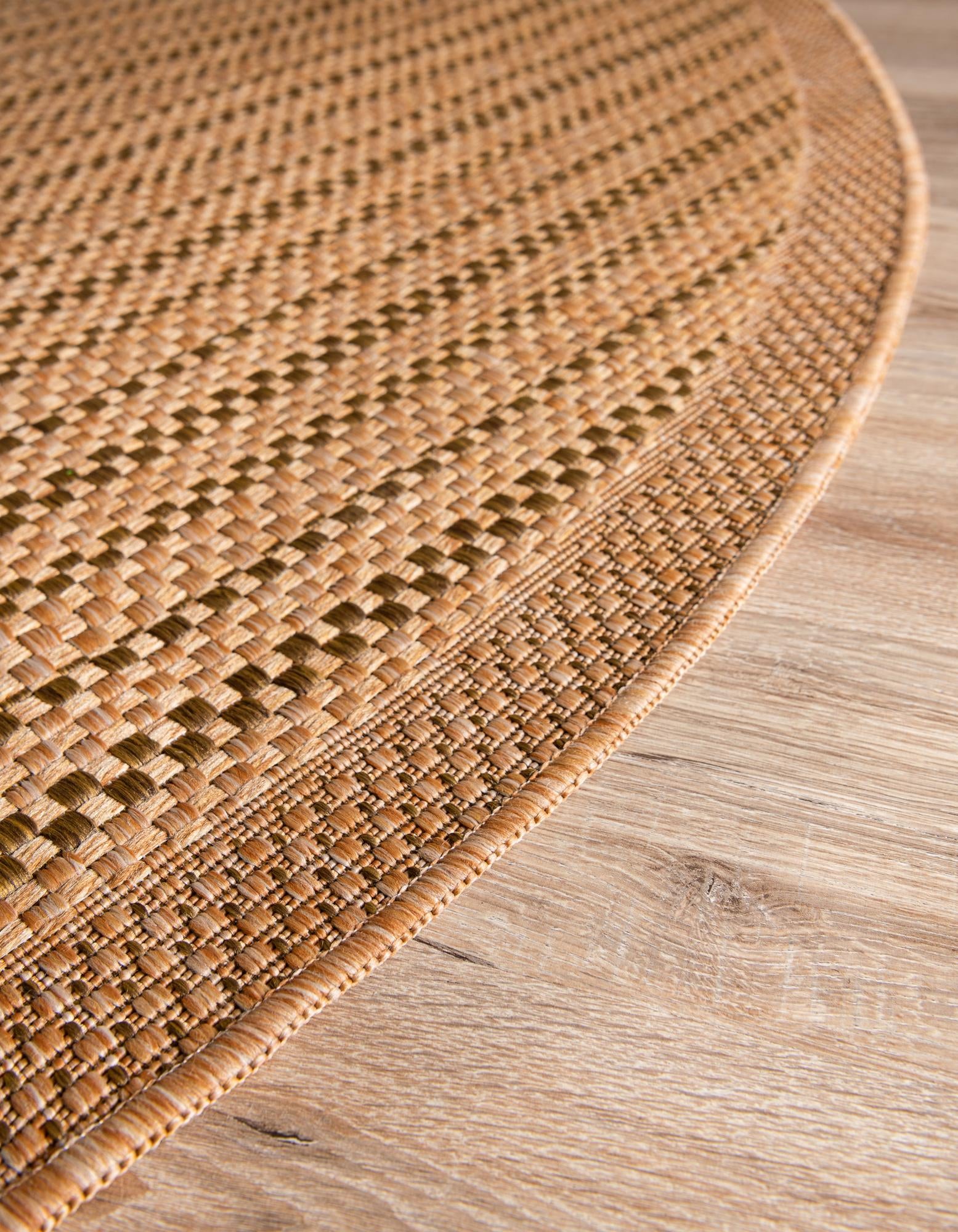 10' x 10' Easy-Clean Border Indoor / Outdoor Round Rug