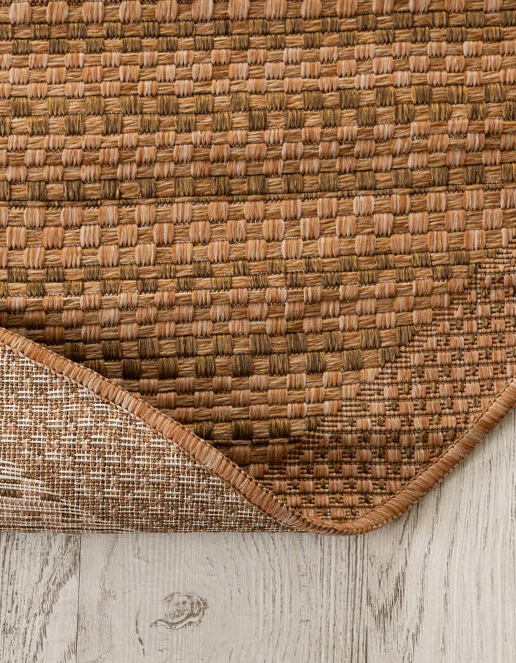 Detail image of 6' x 6' Easy-Clean Border Indoor / Outdoor Round Rug