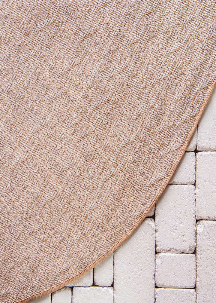 6' x 6' Easy-Clean Modern Indoor / Outdoor Round Rug