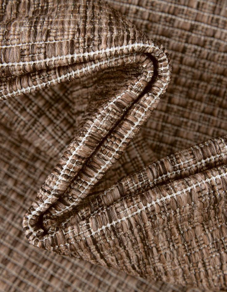 Detail image of 13' x 13' Easy-Clean Solid Indoor / Outdoor Round Rug