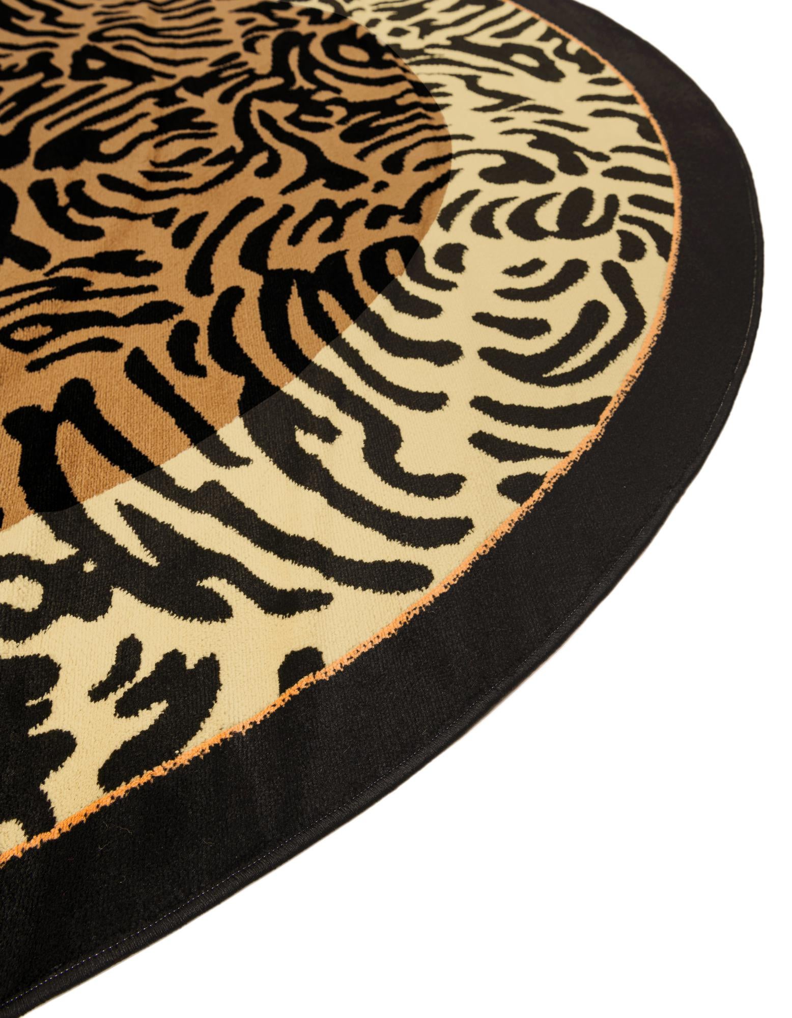 7' 10 x 7' 10 Safari Round Rug