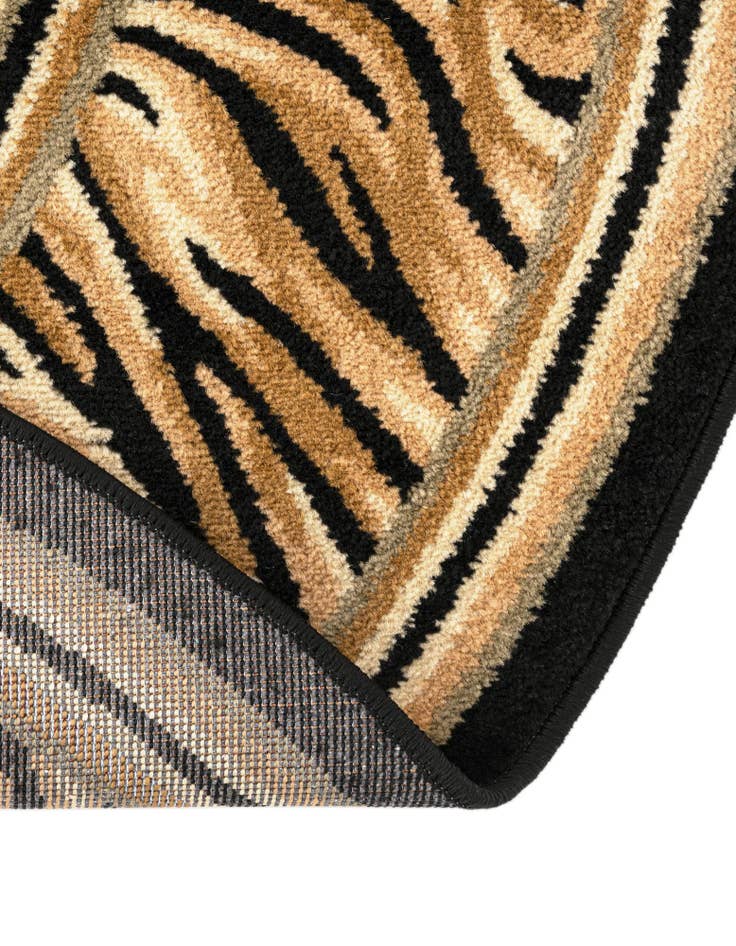 Detail image of 6' 1 x 6' 1 Savannah Round Rug