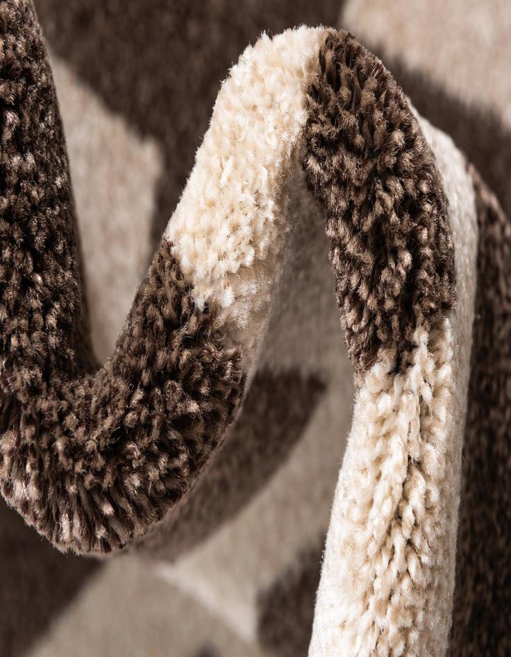 Detail image of 8' x 8' Trellis Round Rug