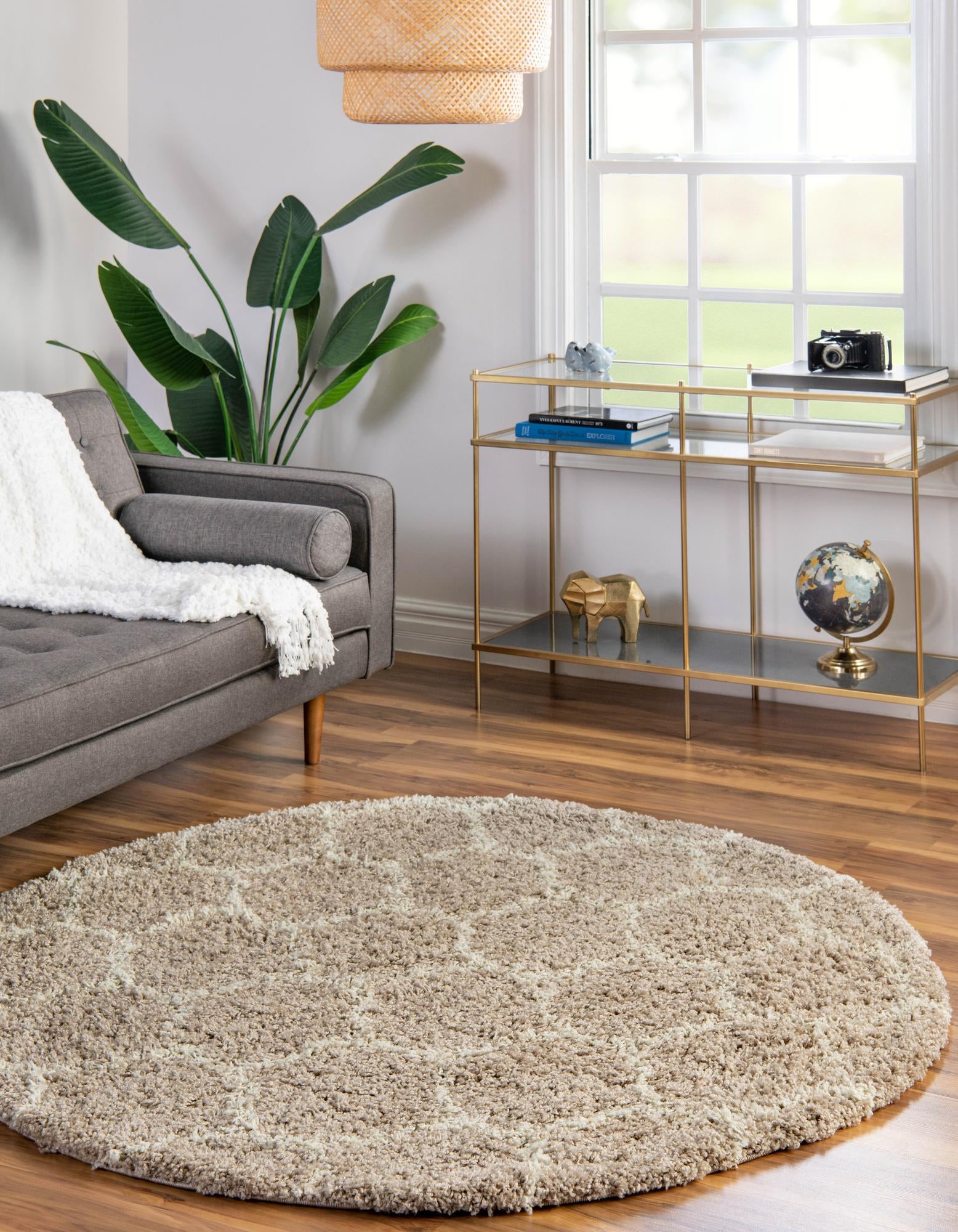 3' 3 x 3' 3 Trellis Shag Round Rug