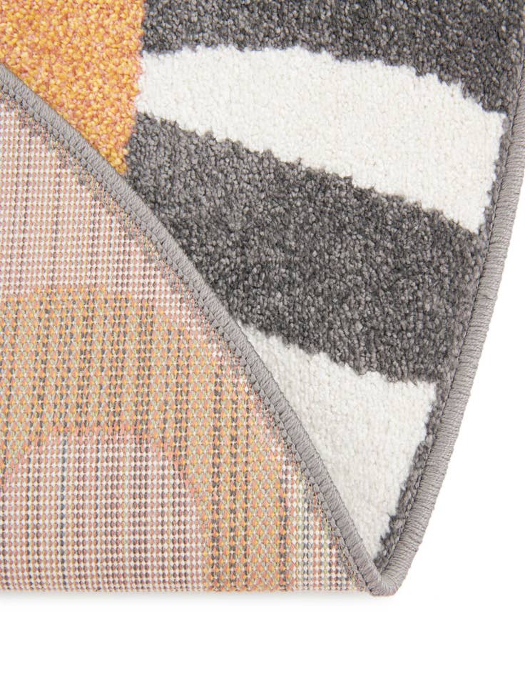 Detail image of 5' 3 x 5' 3 Cat Whimsy Kids Round Rug