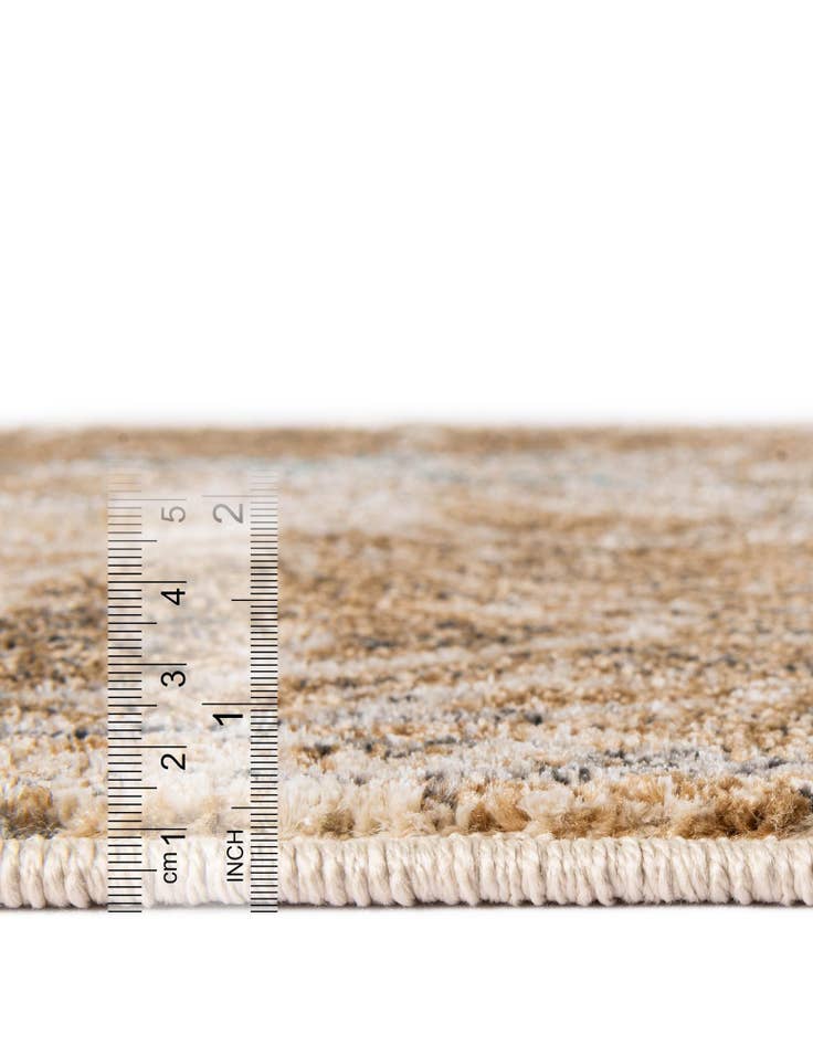 Detail image of 2' 7 x 10' Aria Runner Rug
