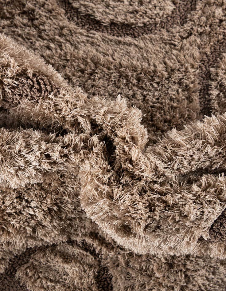 Detail image of 2' 7 x 10' Botanical Shag Runner Rug