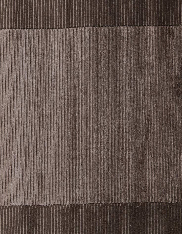 Detail image of 2' 7 x 13' 1  Hand Knotted Darya Wool Runner Rug