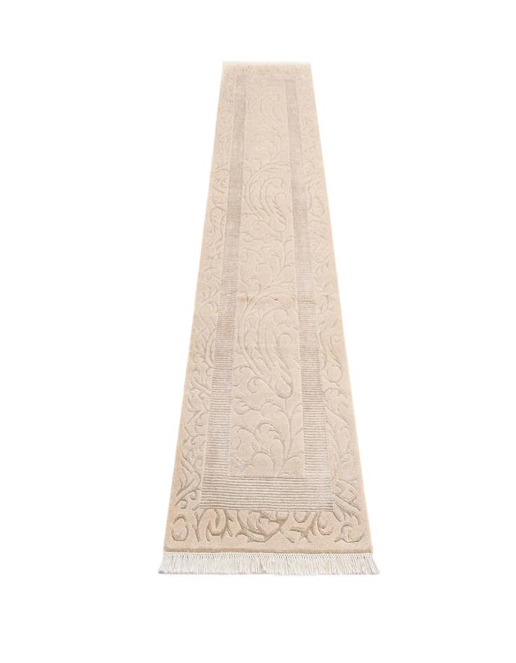 Detail image of 2' 8 x 10' 6  Hand Knotted Darya Wool Runner Rug