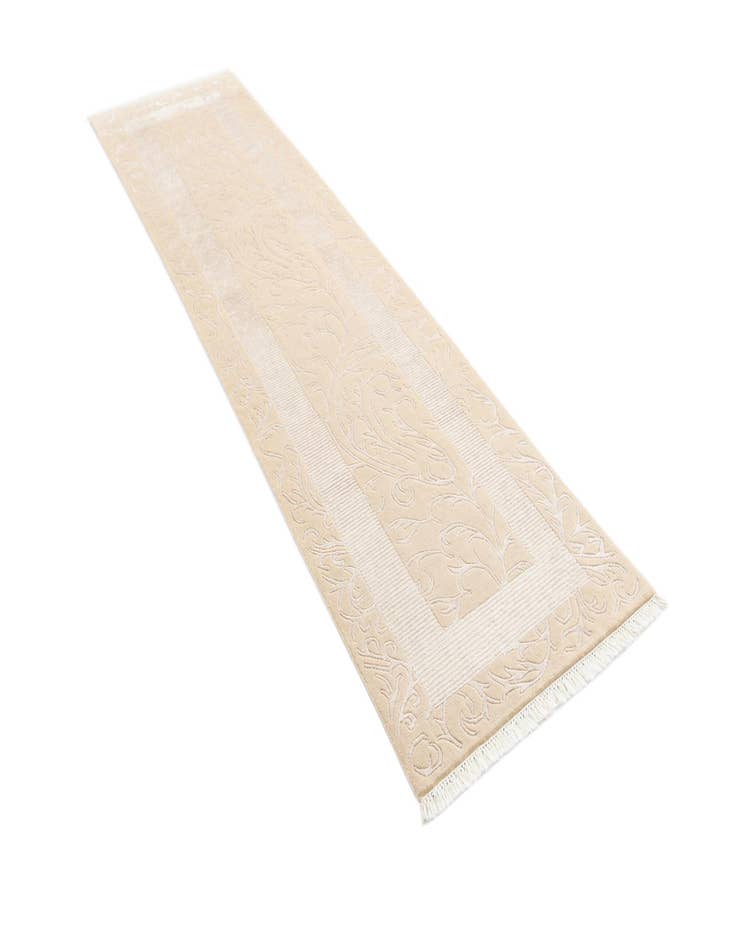 Detail image of 2' 8 x 10' 4  Hand Knotted Darya Wool Runner Rug