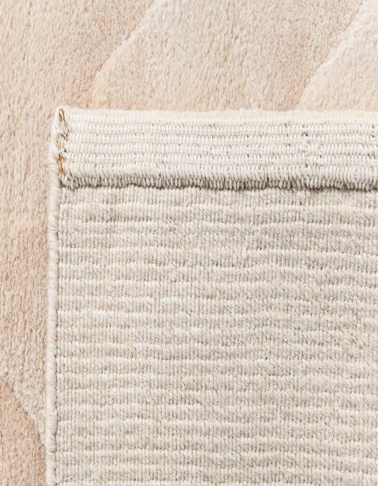 Detail image of 2' 7 x 9' 7 Darya Runner Rug