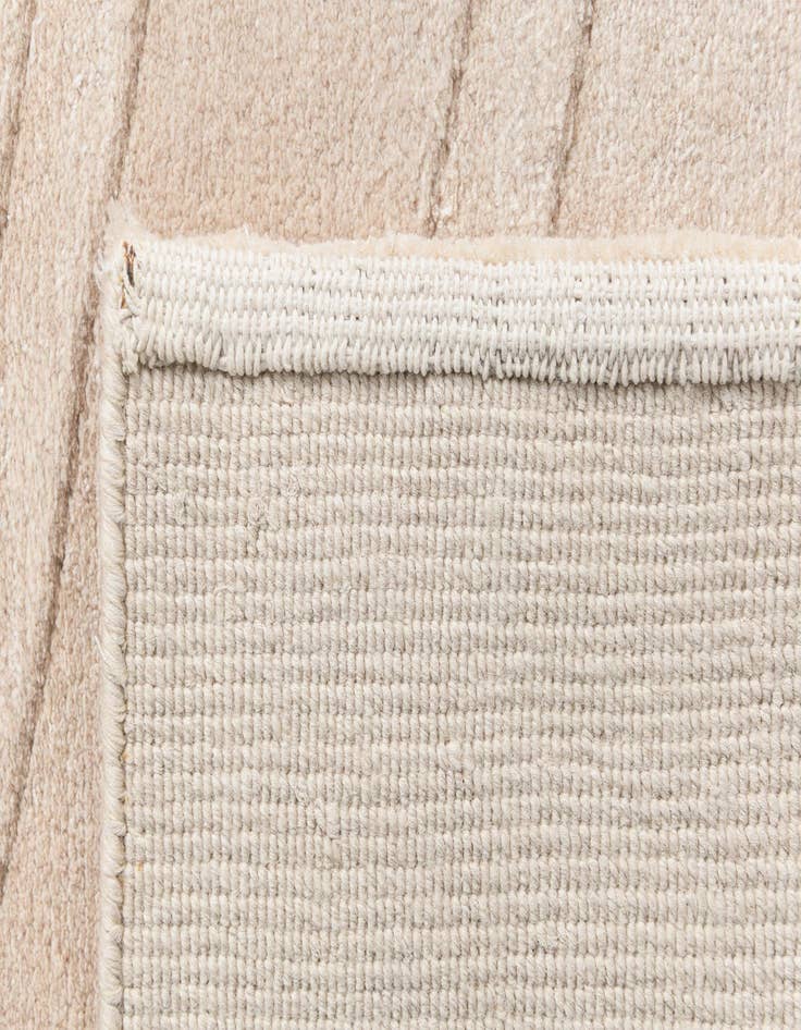 Detail image of 2' 7 x 9' 10 Darya Runner Rug