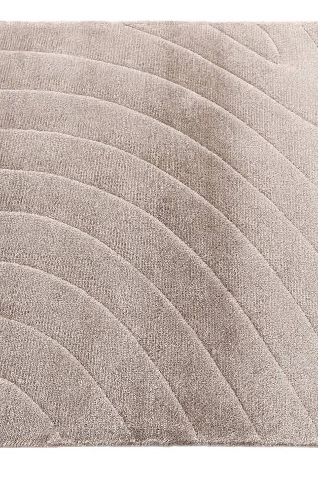 Detail image of 2' 7 x 9' 7 Darya Runner Rug