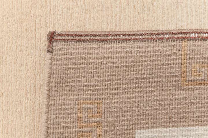 2' 8 x 9' 8 Darya Runner Rug