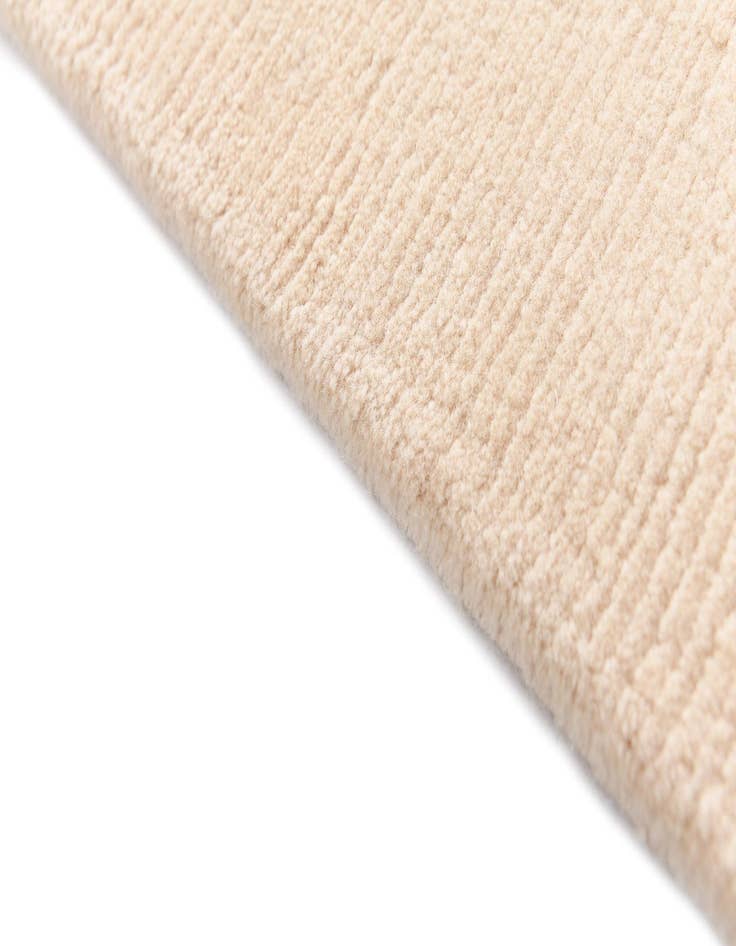 Detail image of 2' 9 x 9' 9 Darya Runner Rug