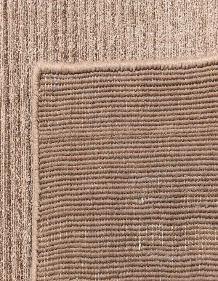 Detail image of 2' 7 x 9' 6 Darya Runner Rug