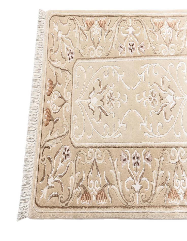 Detail image of 2' 9 x 9' 8 Darya Runner Rug