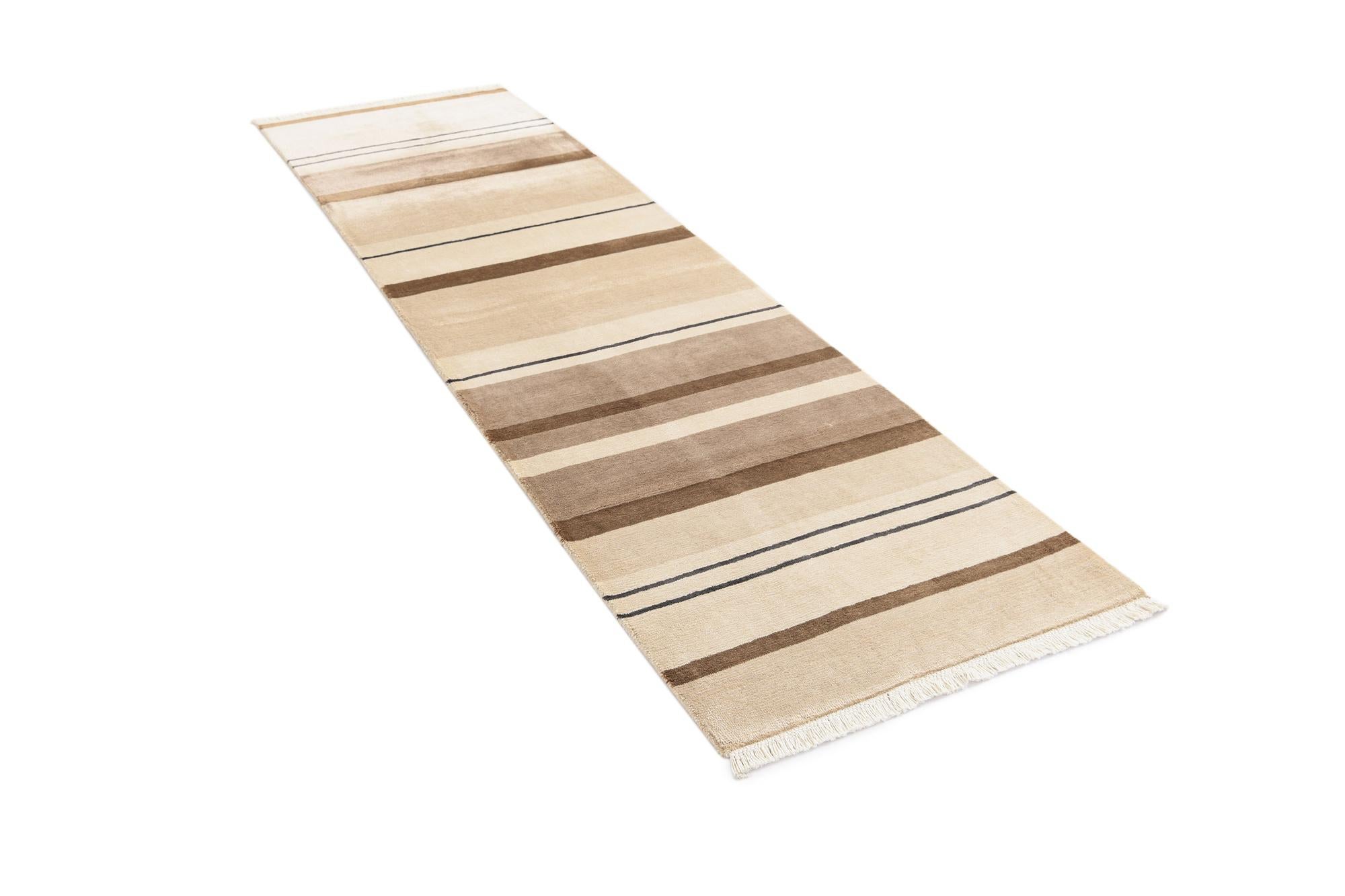 2' 8 x 9' 6 Darya Runner Rug