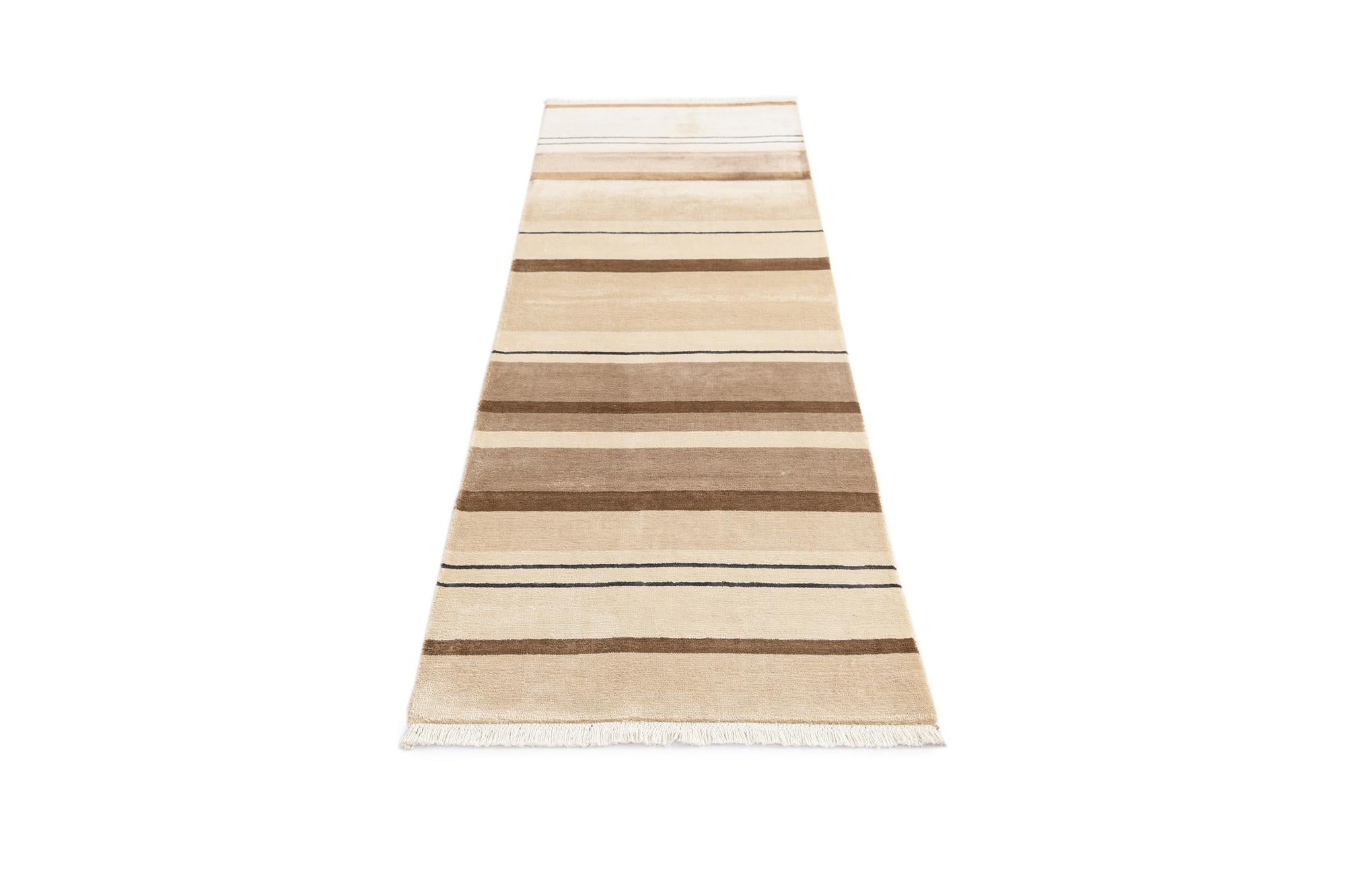 2' 8 x 9' 6 Darya Runner Rug