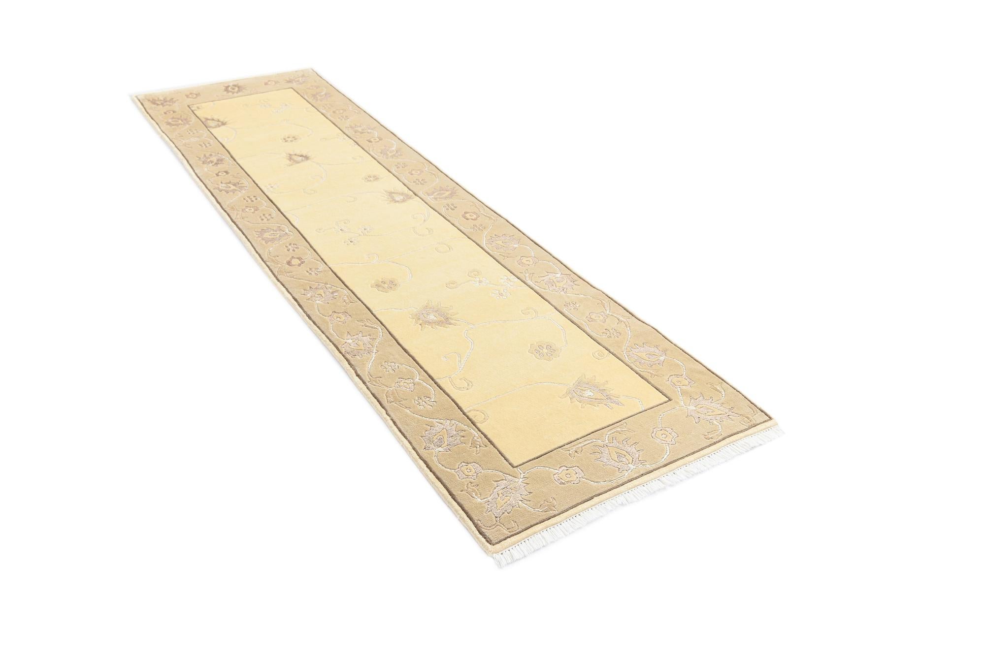 2' 7 x 9' 7 Darya Runner Rug