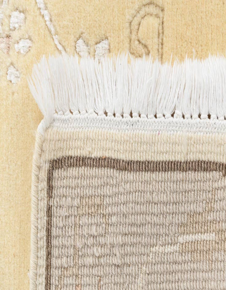 Detail image of 2' 7 x 9' 7 Darya Runner Rug