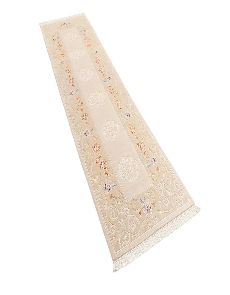 Detail image of 2' 8 x 9' 8 Darya Runner Rug