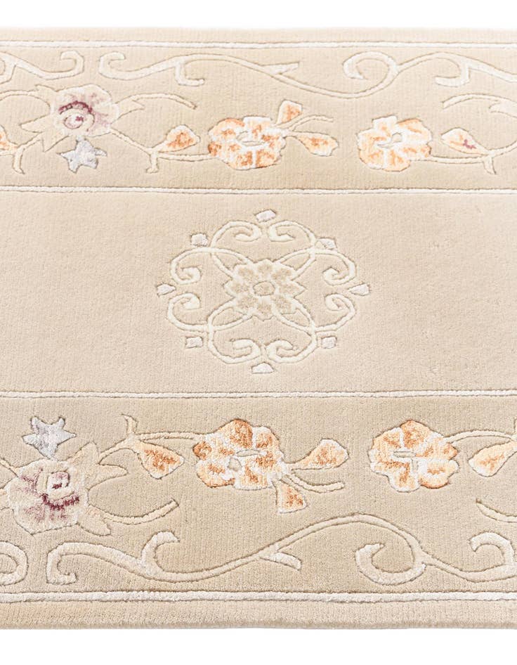 Detail image of 2' 8 x 9' 8 Darya Runner Rug