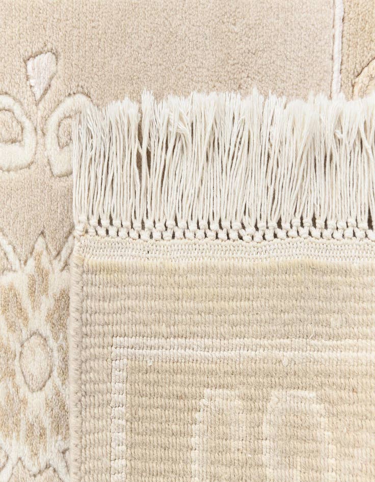 Detail image of 2' 8 x 9' 8 Darya Runner Rug