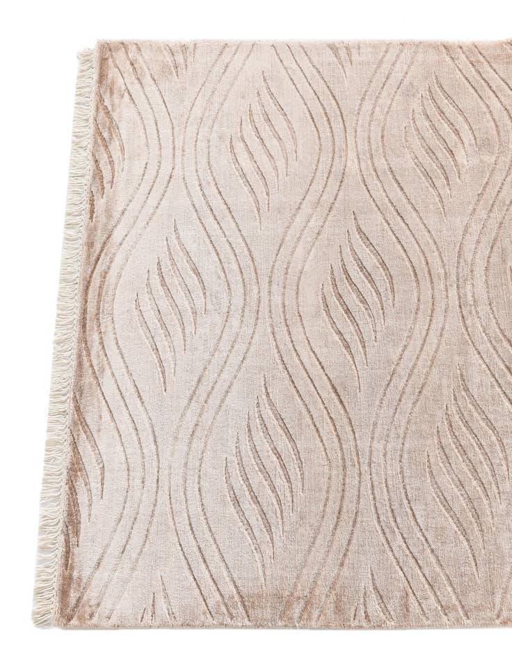 Detail image of 2' 8 x 10' Darya Runner Rug