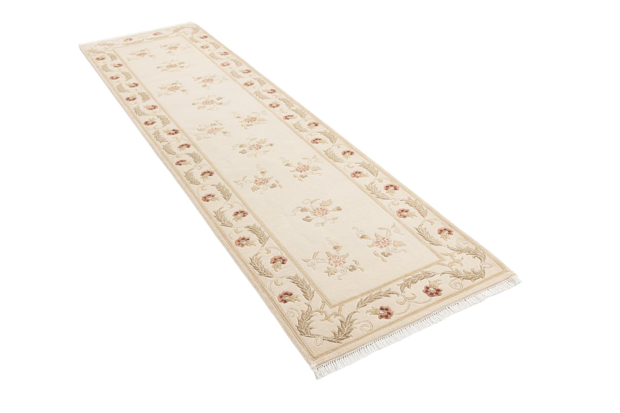 2' 7 x 9' 10 Darya Runner Rug