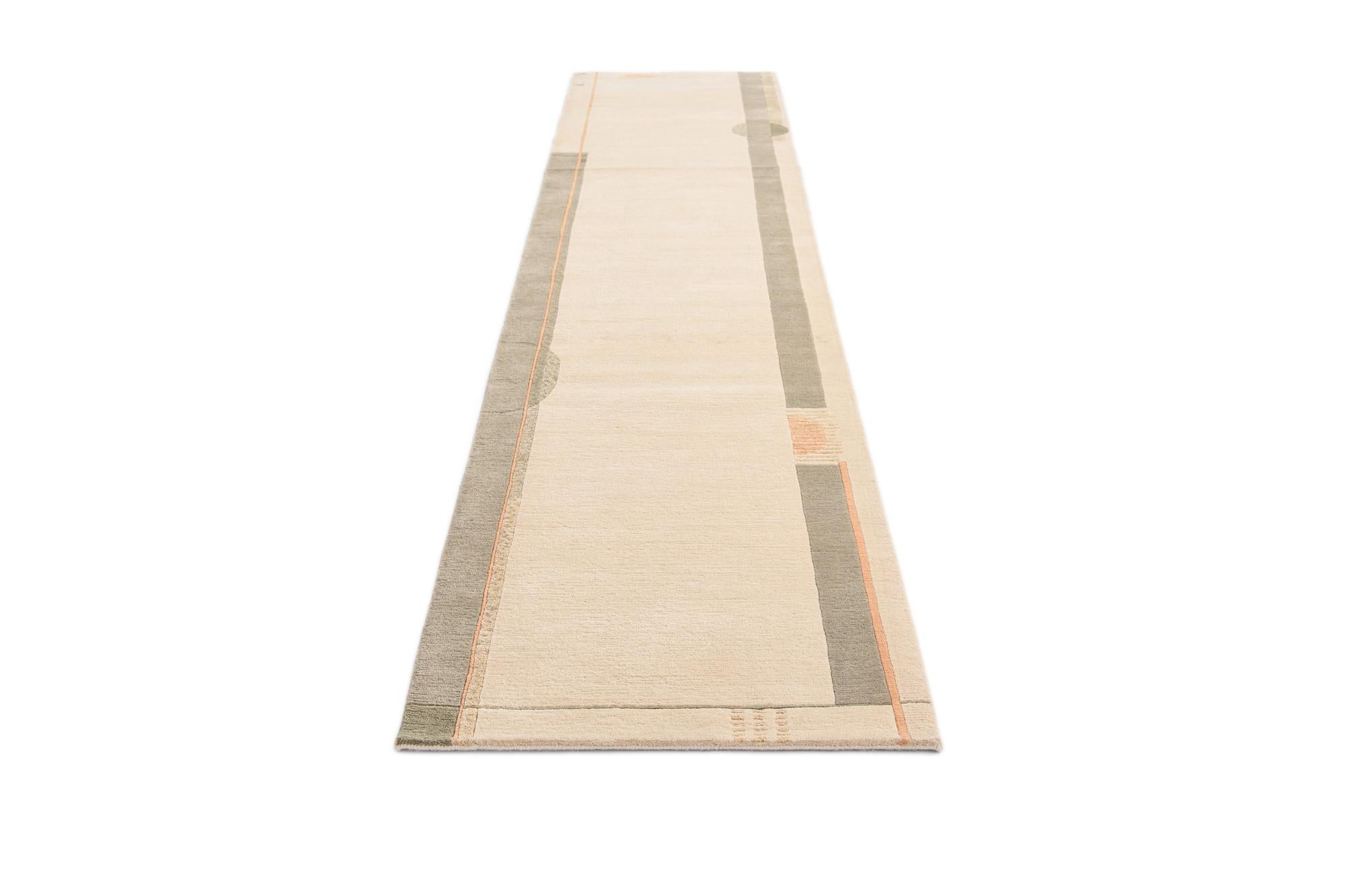 2' 9 x 13' Darya Runner Rug