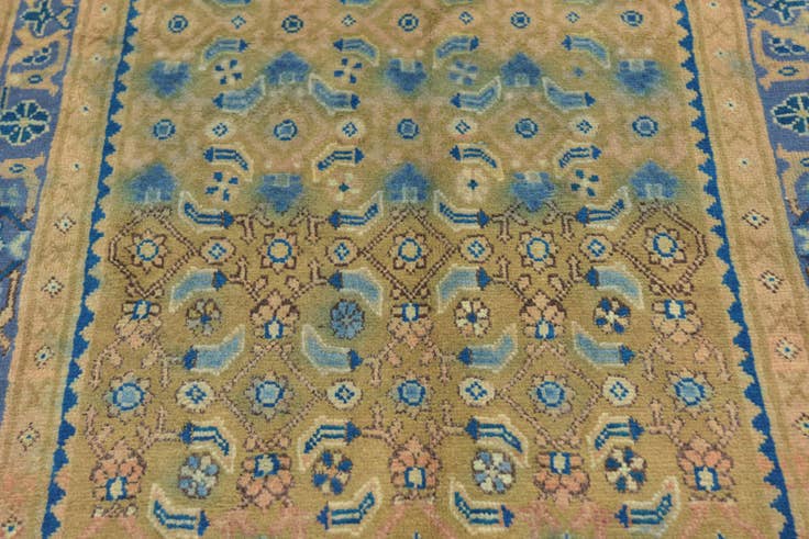 Detail image of 3' 7 x 10' 9 Hand Knotted Farahan Persian Wool Runner Rug