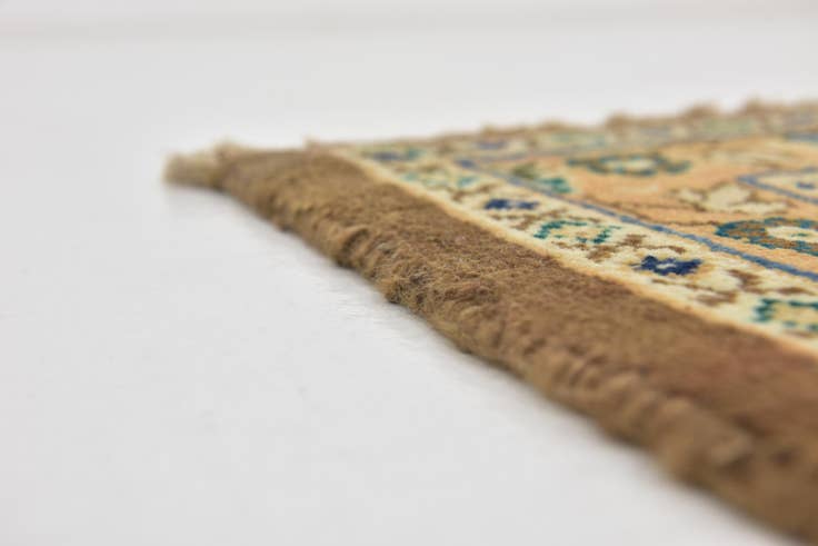 Detail image of 3' 7 x 9' 10 Hand Knotted Farahan Persian Wool Runner Rug