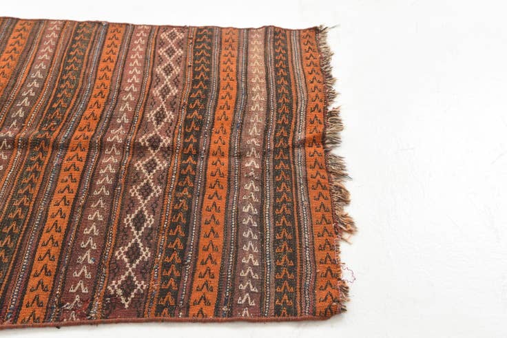 Detail image of 3' 6 x 7' 5 Hand Knotted Kilim Fars Persian Wool Runner Rug