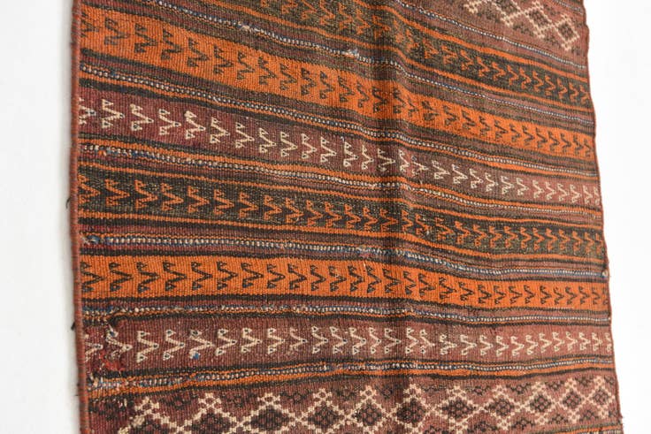 Detail image of 3' 6 x 7' 5 Hand Knotted Kilim Fars Persian Wool Runner Rug