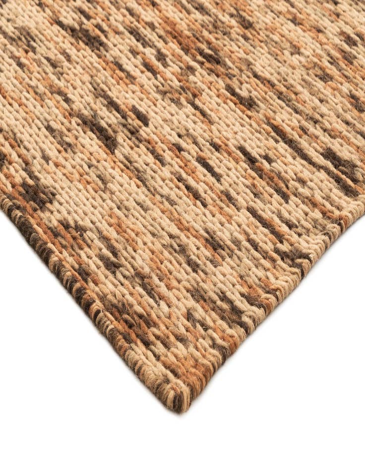 Detail image of 2' 4 x 4' 7 Lana New Zealand Wool Runner Rug