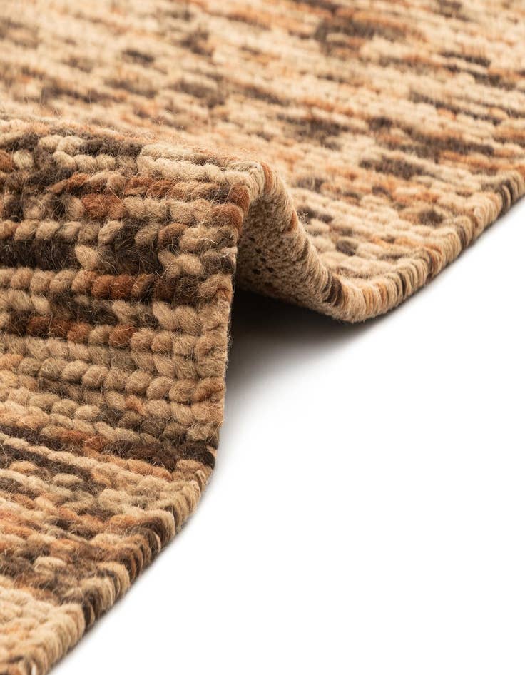 Detail image of 2' 4 x 4' 7 Lana New Zealand Wool Runner Rug
