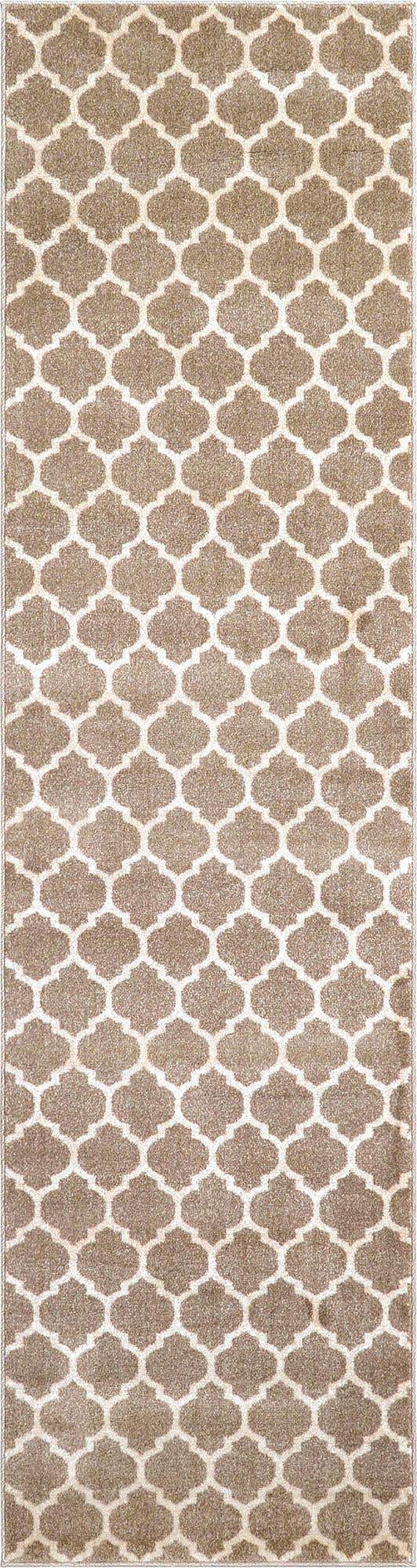 2' 7 x 10' Lattice Runner Rug