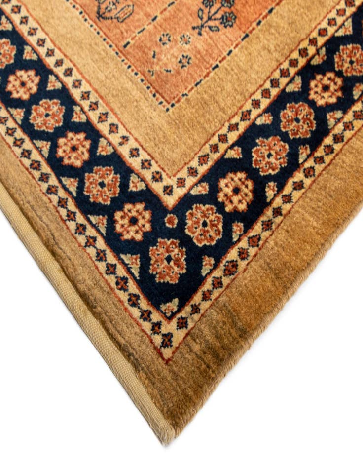 Detail image of 2' 7 x 6' 5 Luribaft Wool Runner Rug