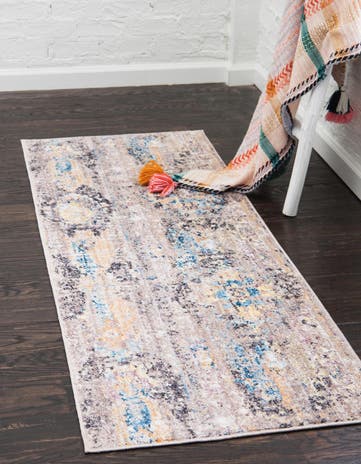 2' 7 x 8' 2 Madrid Runner Rug