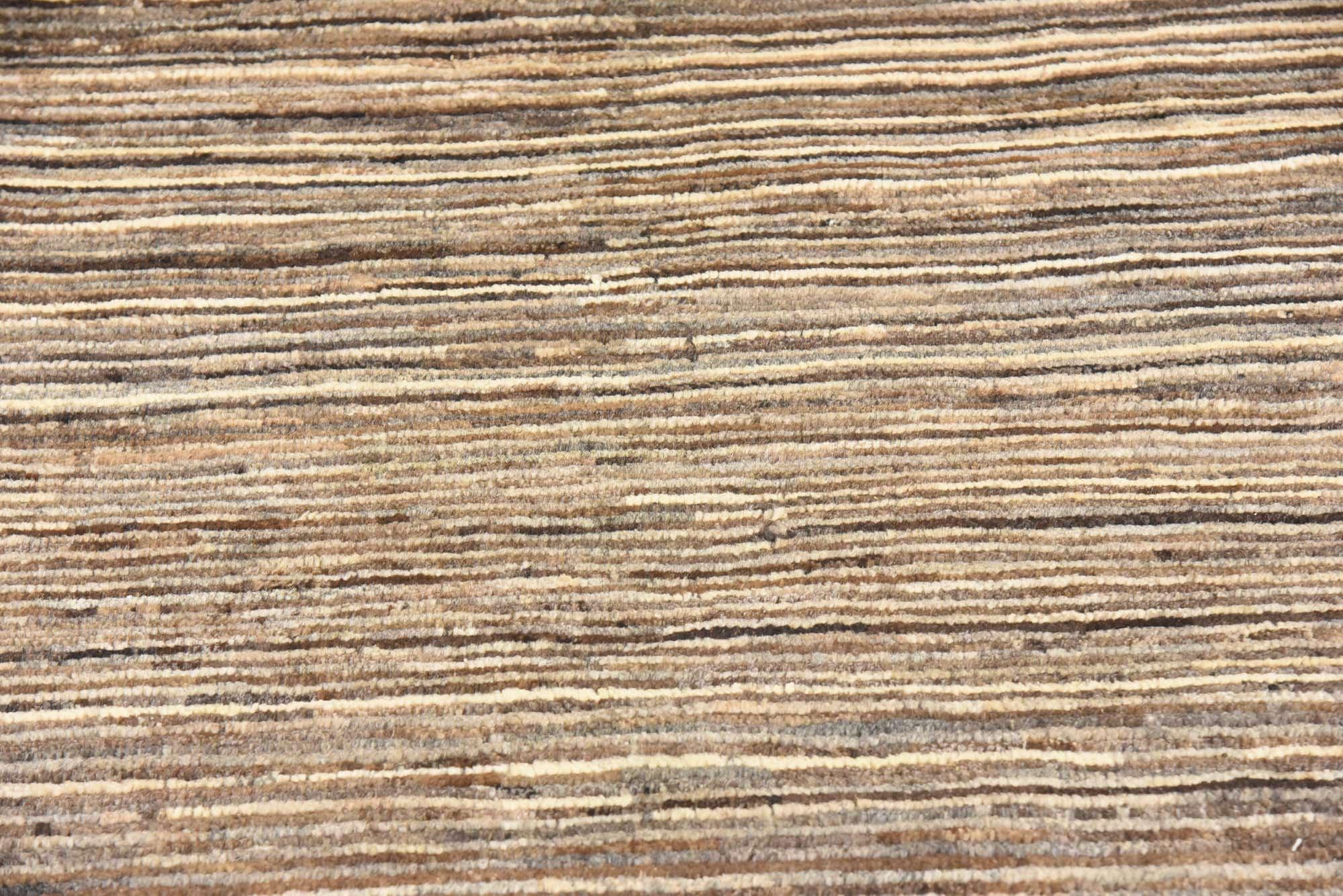2' 6 x 9' 8 Modern Ziegler Runner Rug
