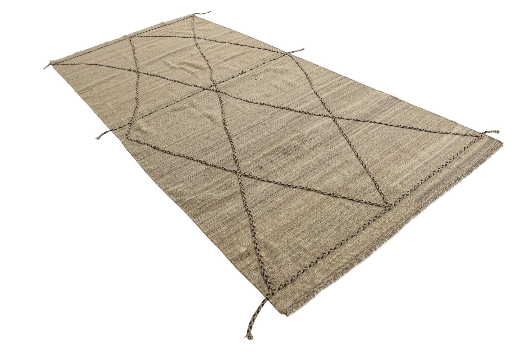 4' 7 x 10' 3 Hand Knotted Moroccan Wool Runner Rug