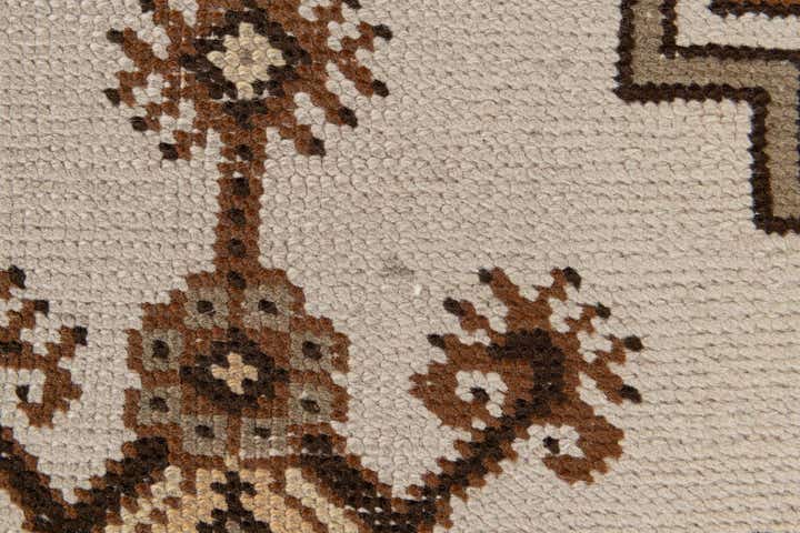 2' 10 x 9' 9 Hand Knotted Moroccan Wool Runner Rug