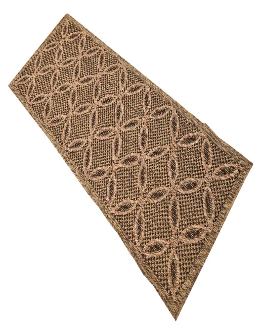 Detail image of 65cm x 185cm Lattice Indoor / Outdoor Runner Rug