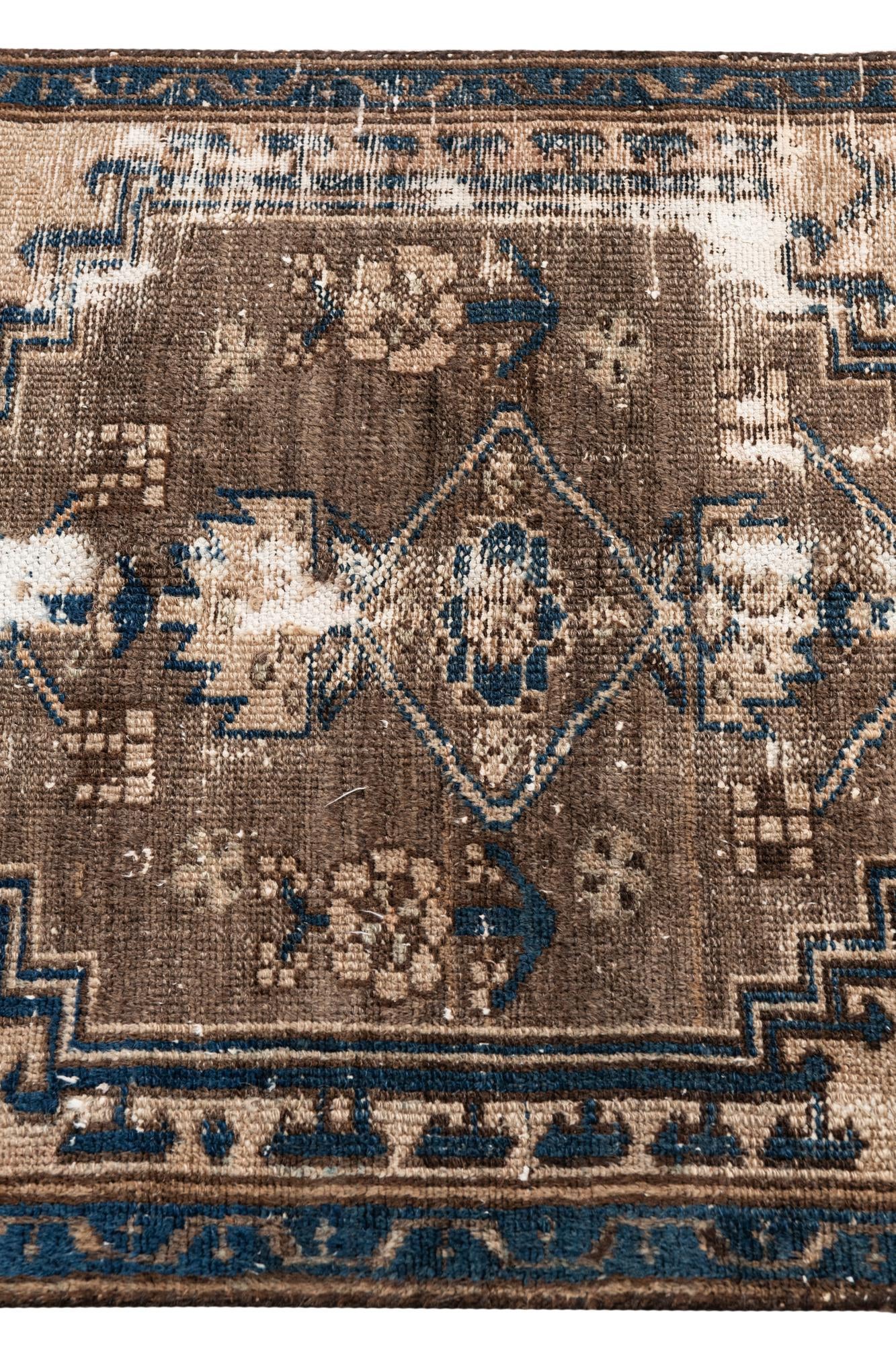 2' 6 x 5' 5 Hand Knotted Ultra Vintage Persian Wool Runner Rug