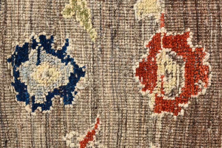 6' 5 x 7' 6 Hand Knotted Darya Wool Square Rug