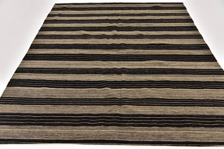 Detail image of 6' x 7' 2 Hand Woven Kilim Modern Wool Square Rug